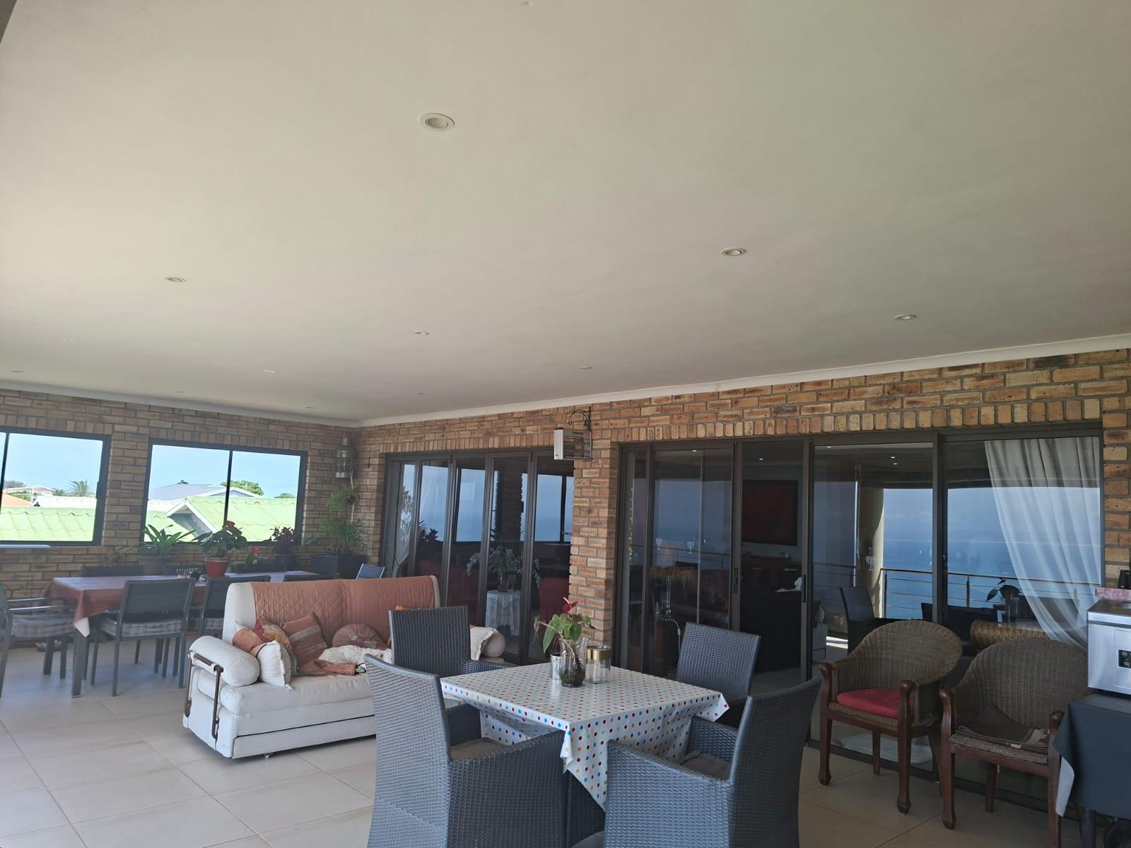 Image 4 of 6