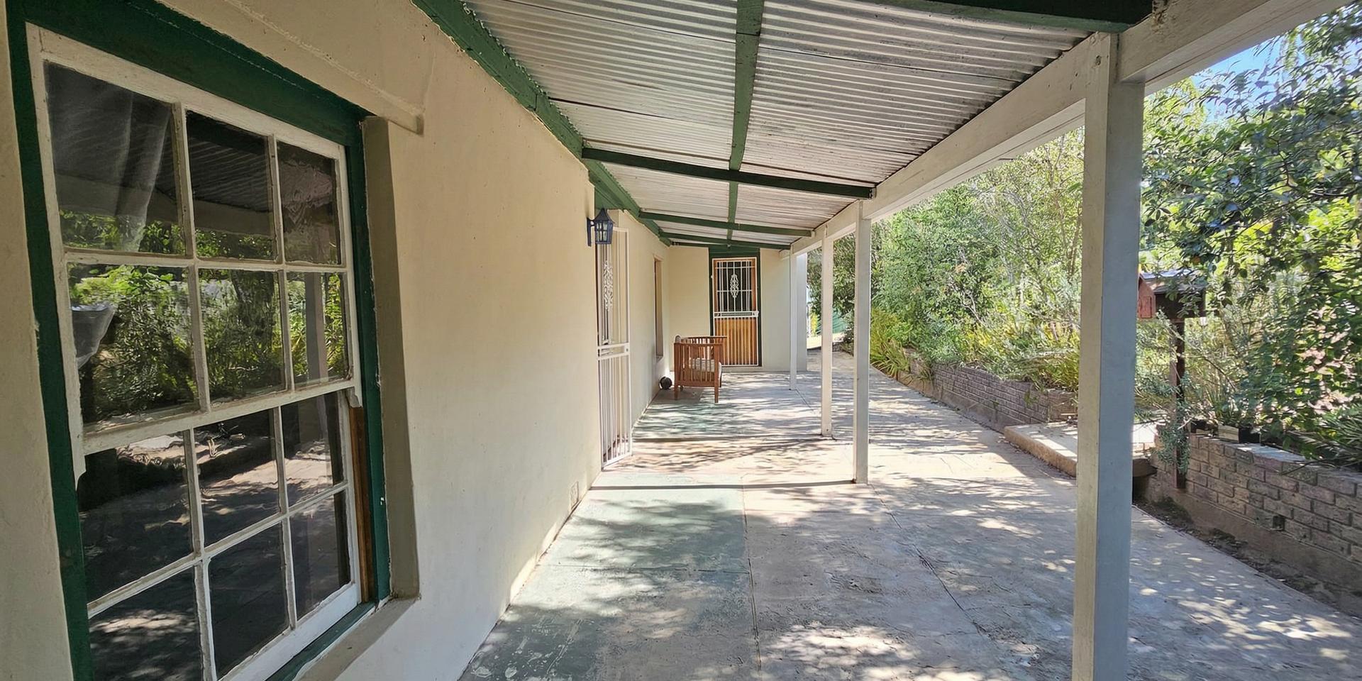Image 2 of 6