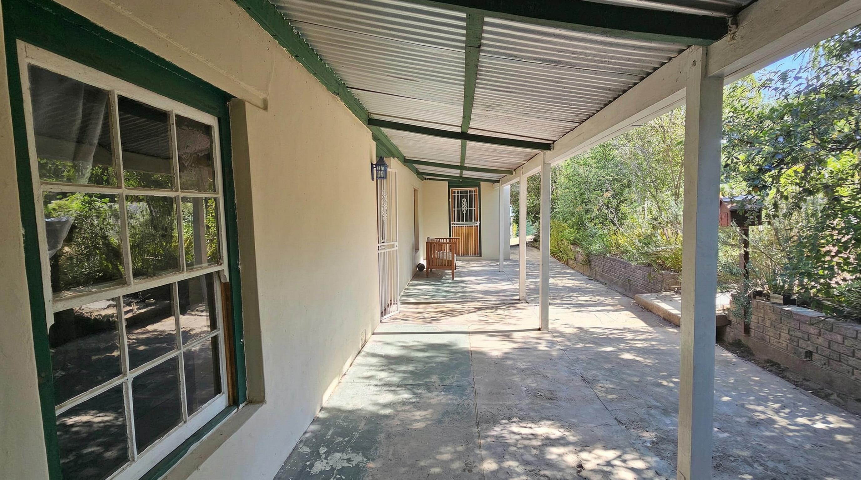 Image 2 of 6