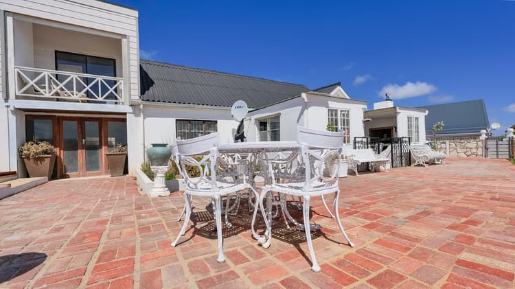 Main property image
