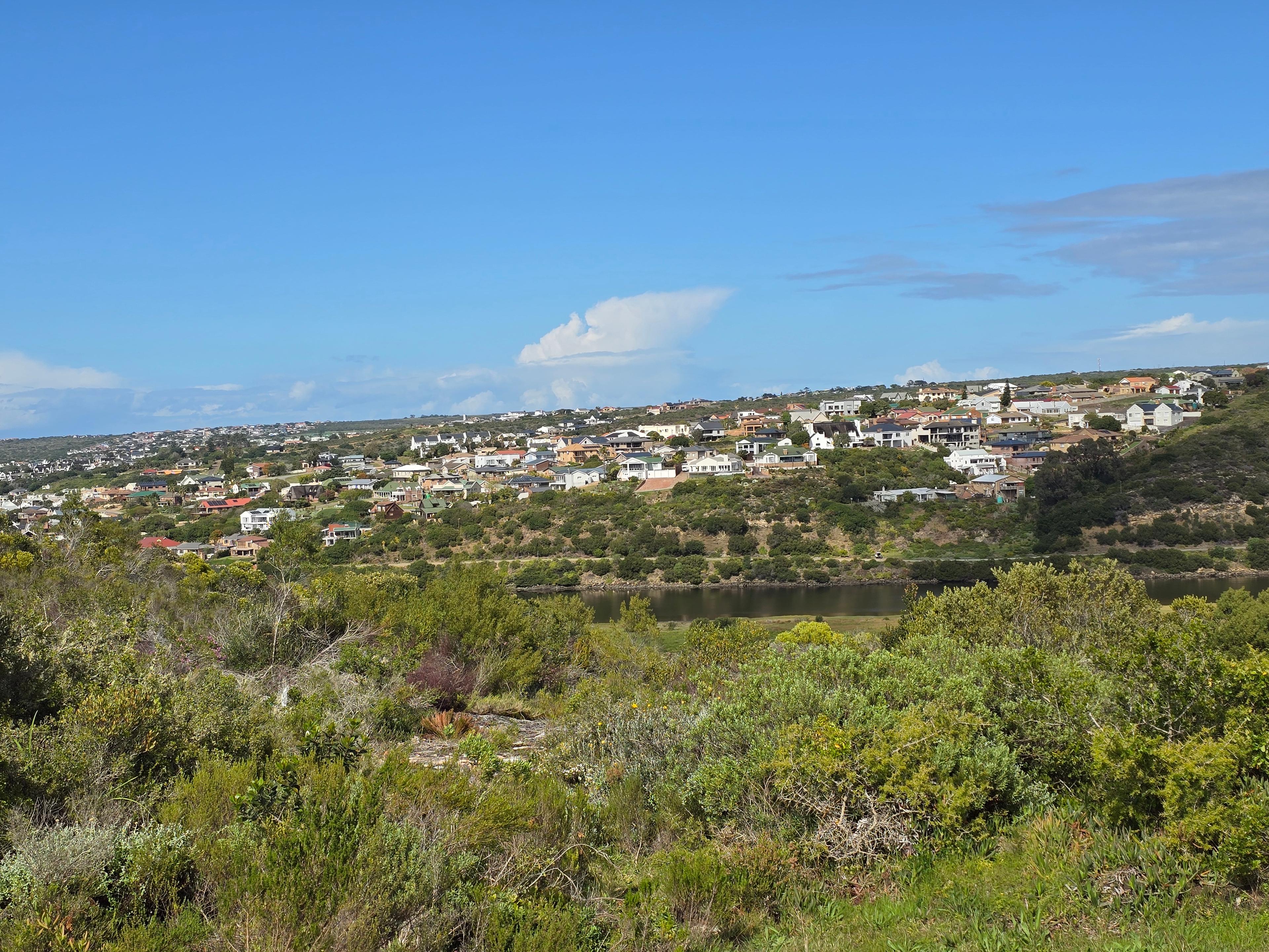 Image 2 of 6