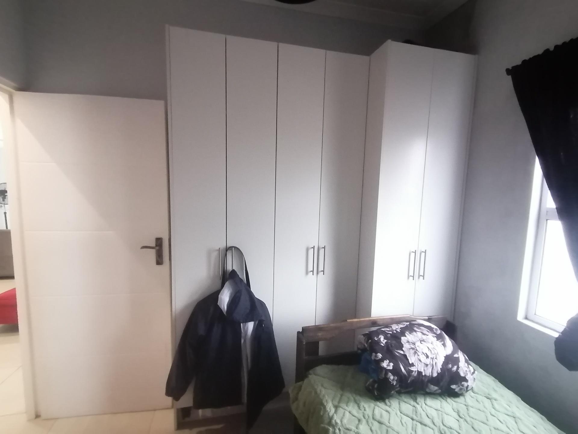 Image 21