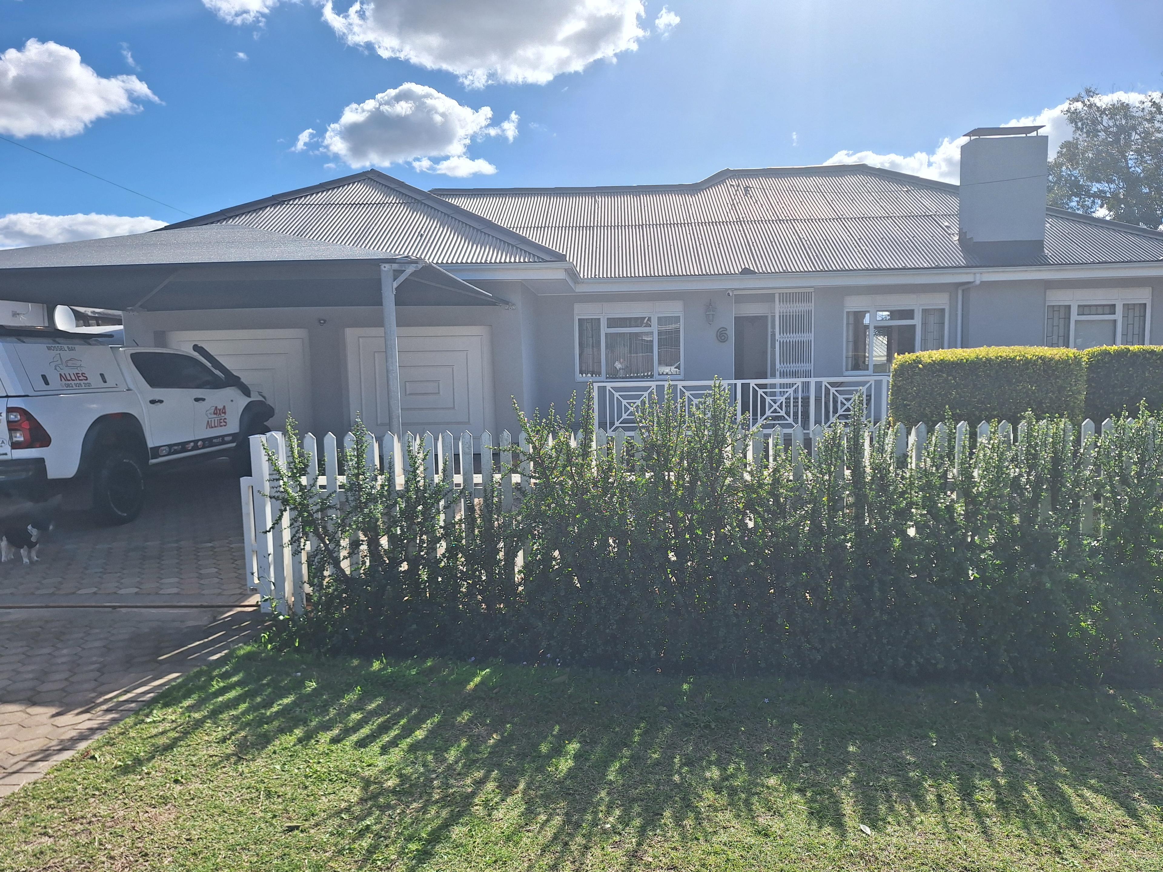 Image 1 of 6