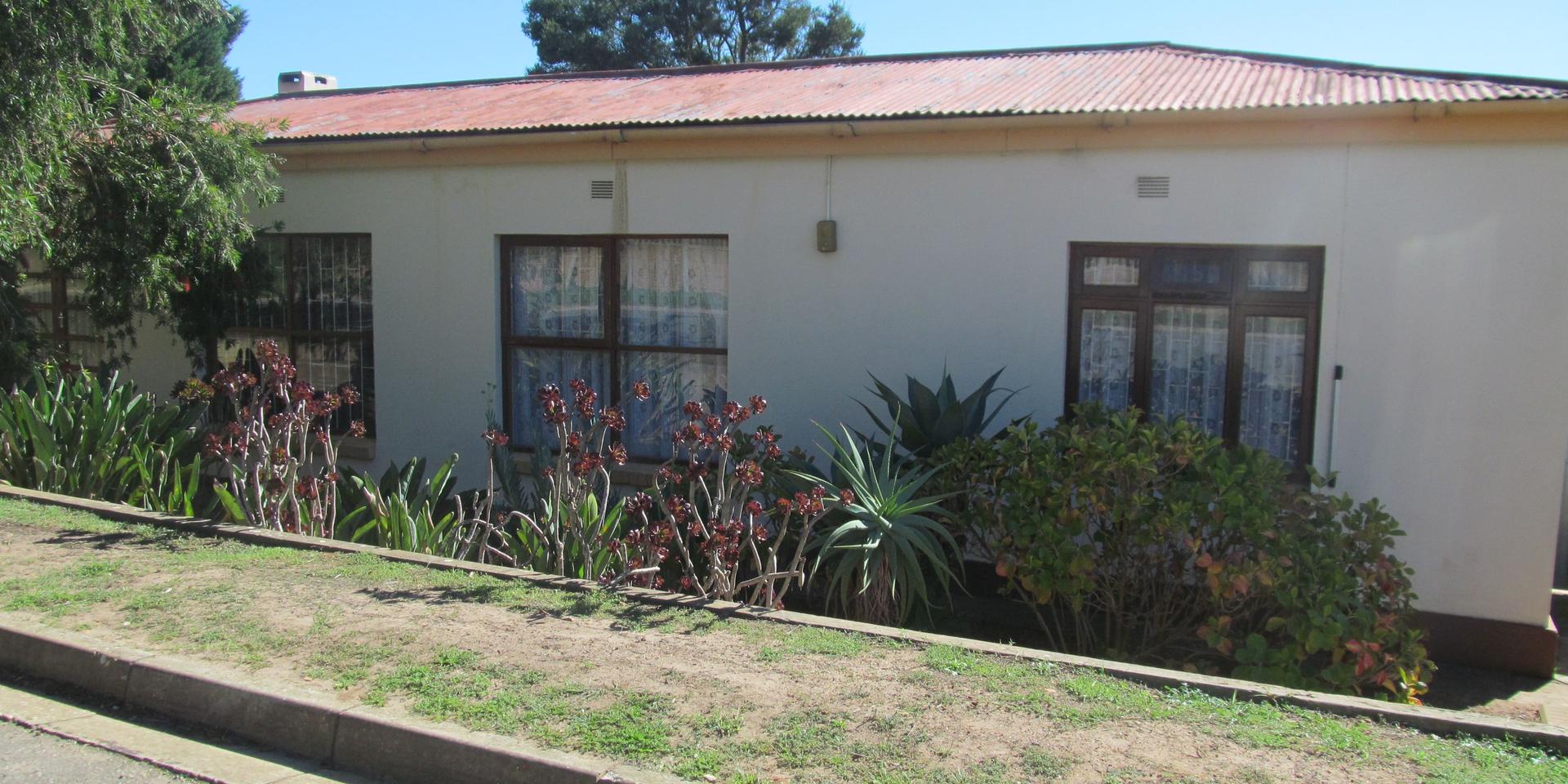 Image 3 of 6