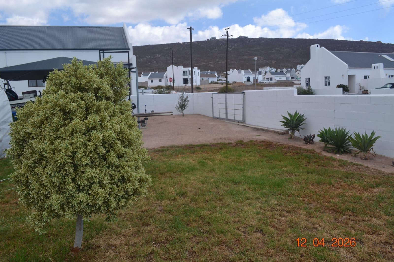 Image 4 of 6