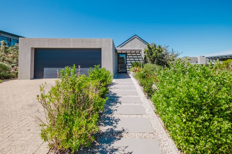 Main property image