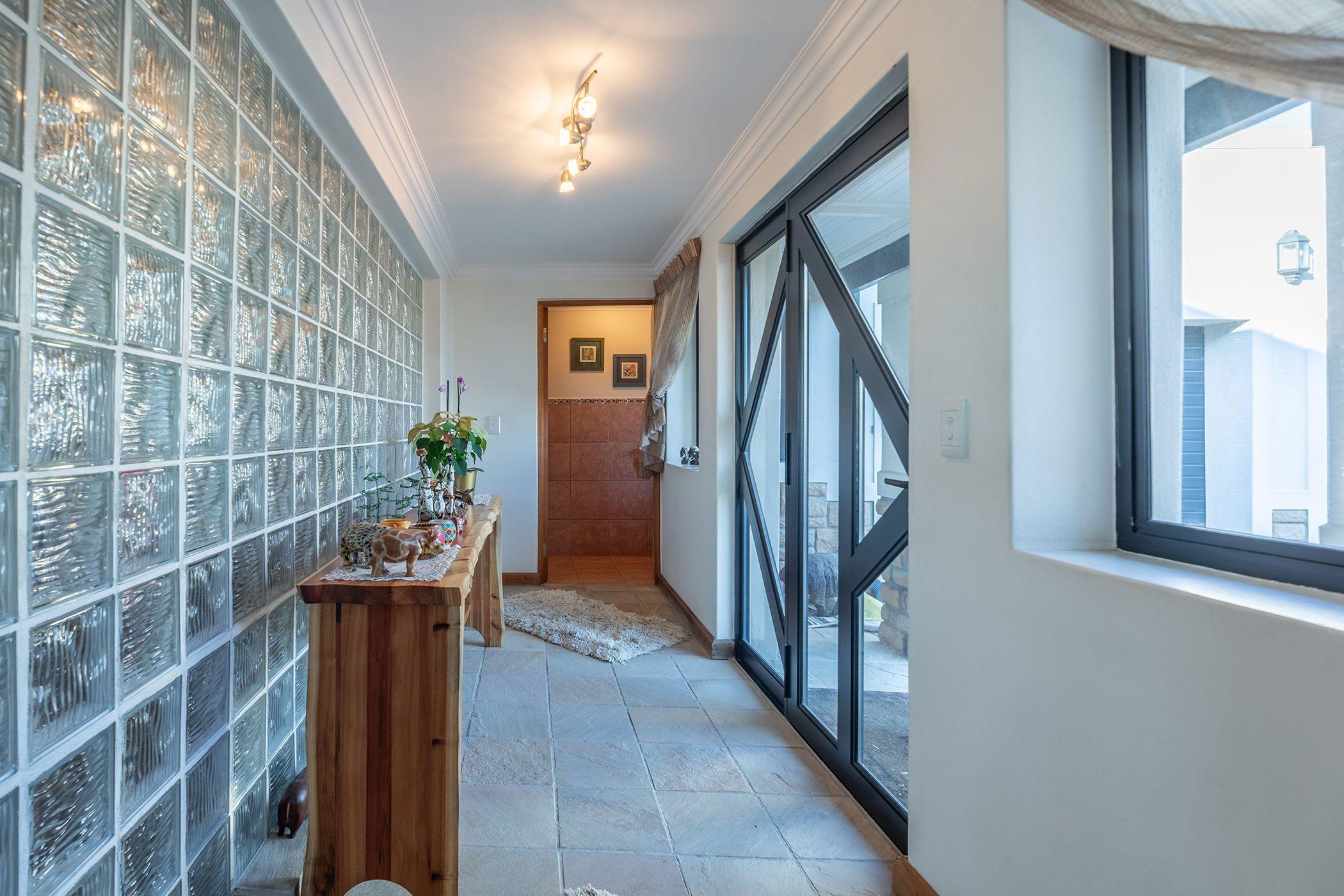 Image 5 of 6
