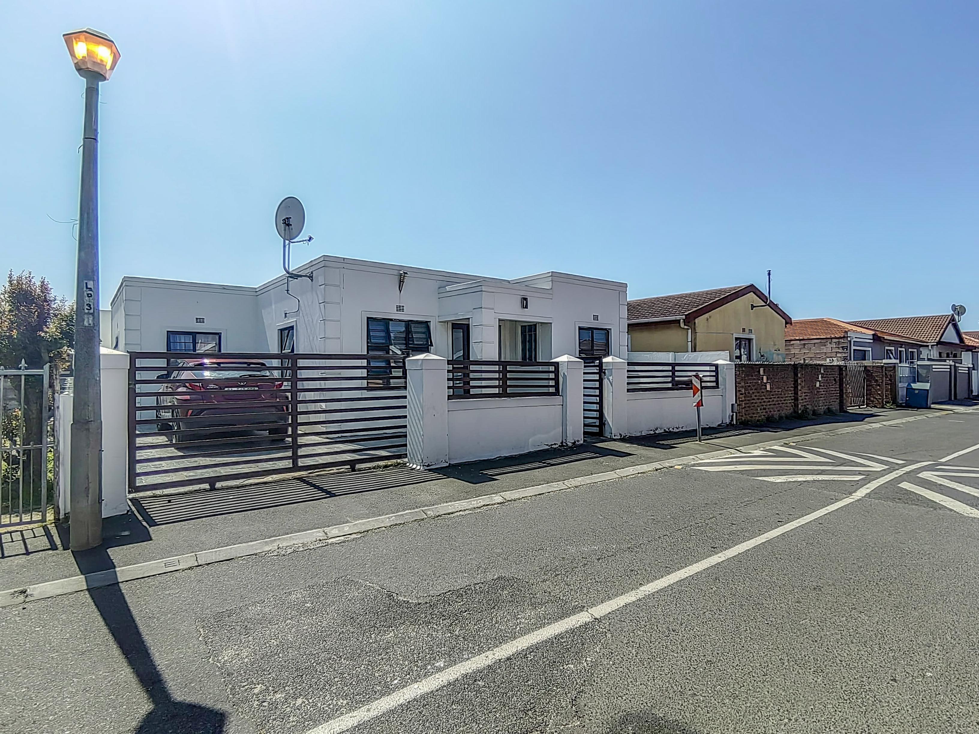 Image 1 of 6
