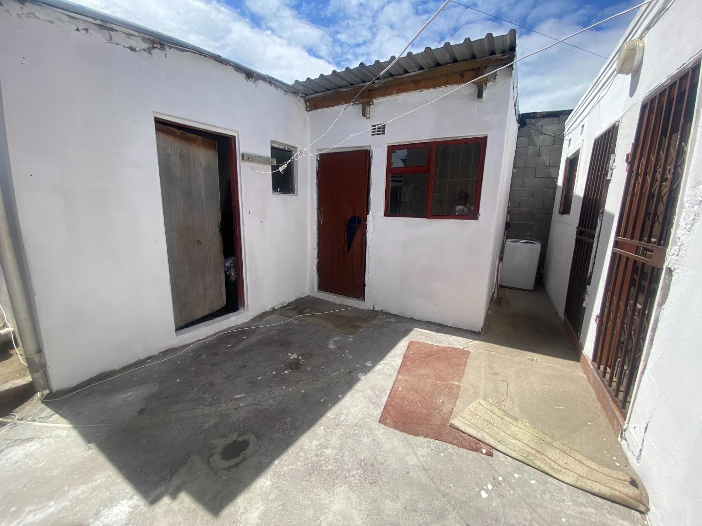 Image 12