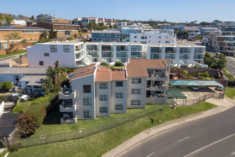 Main property image