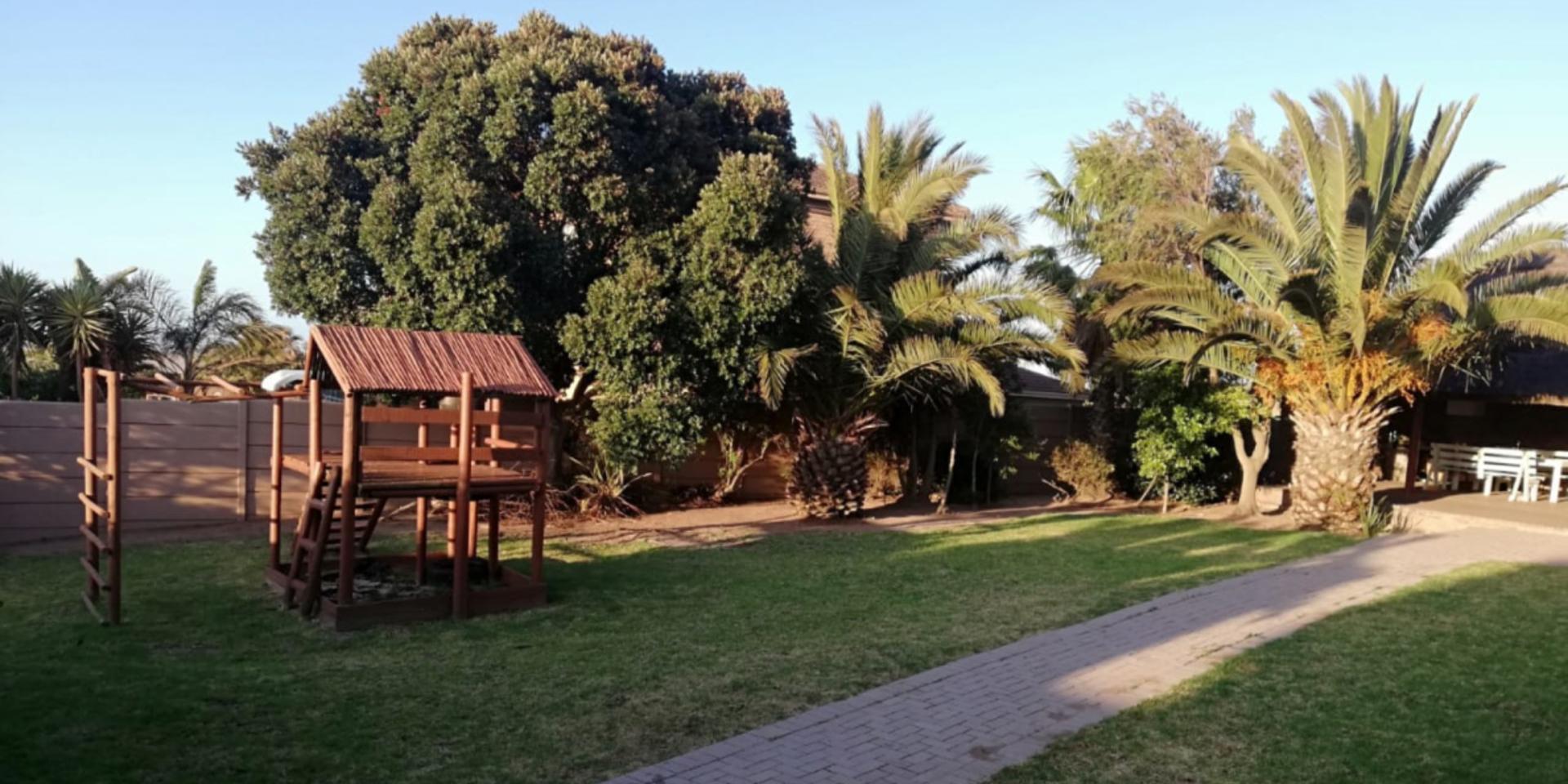 Image 5 of 6
