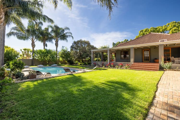 Main property image