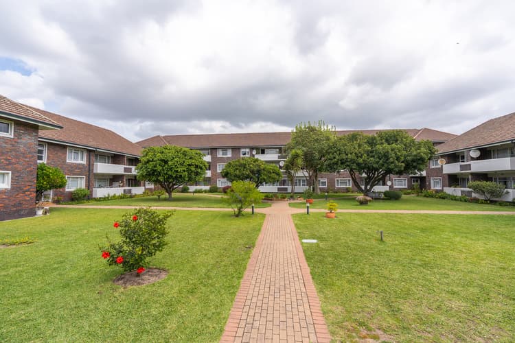Main property image