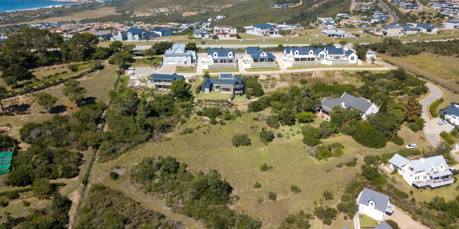 Image 4 of 6