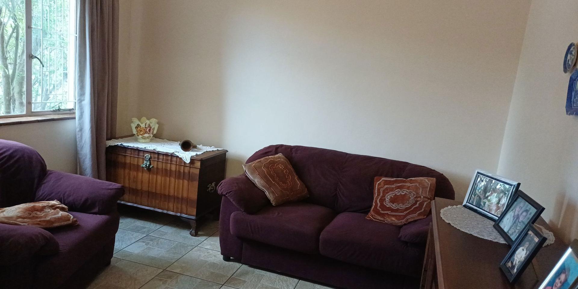 Image 4 of 6