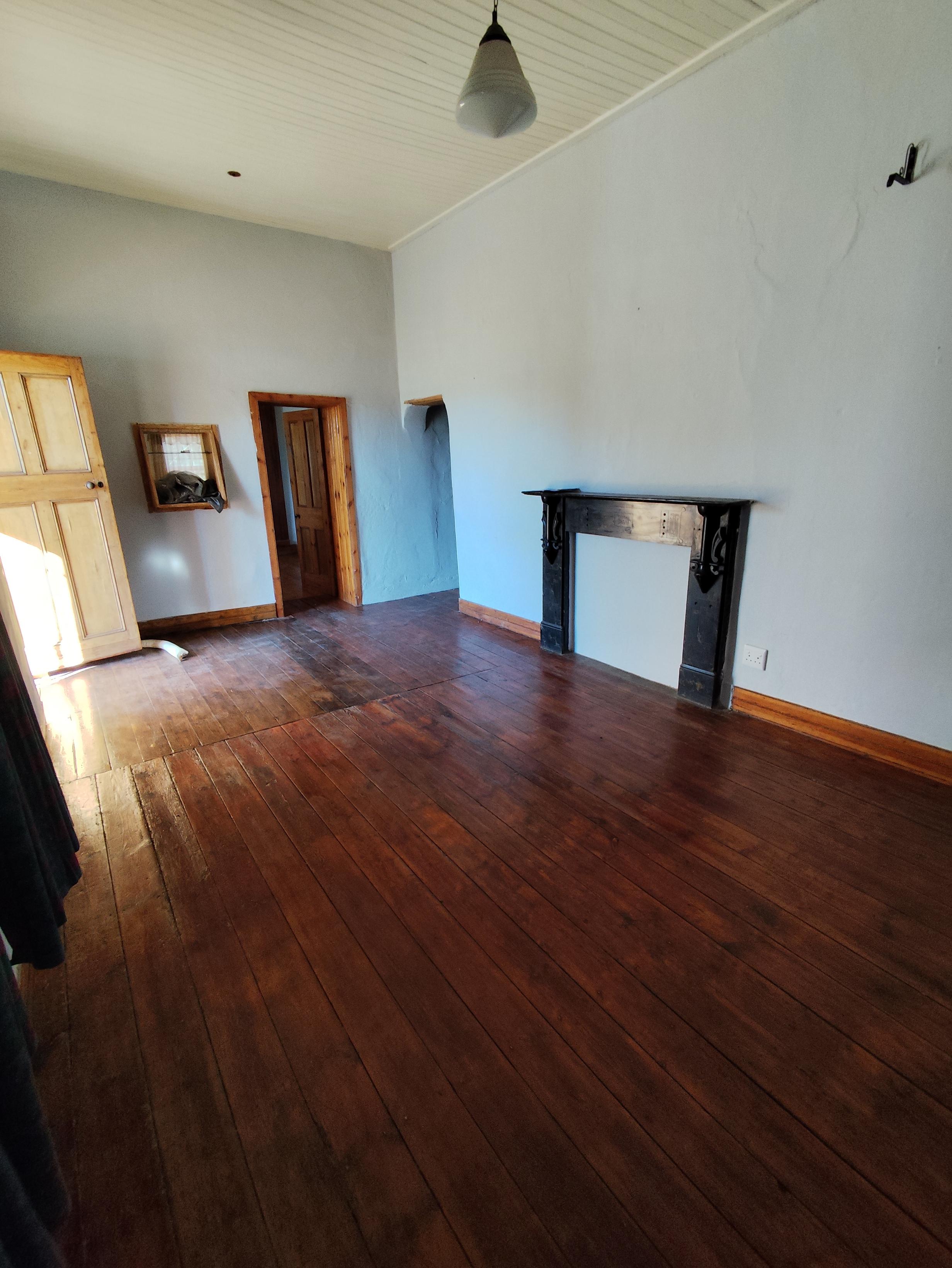 Image 5 of 6