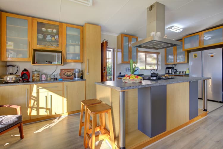 Main property image