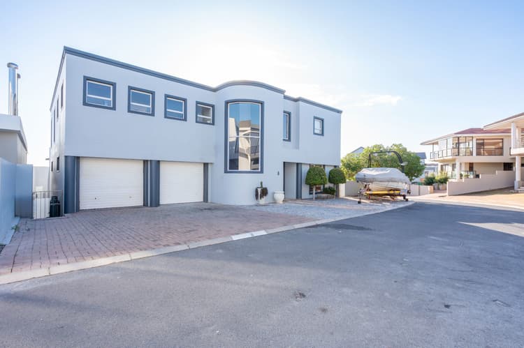 Main property image