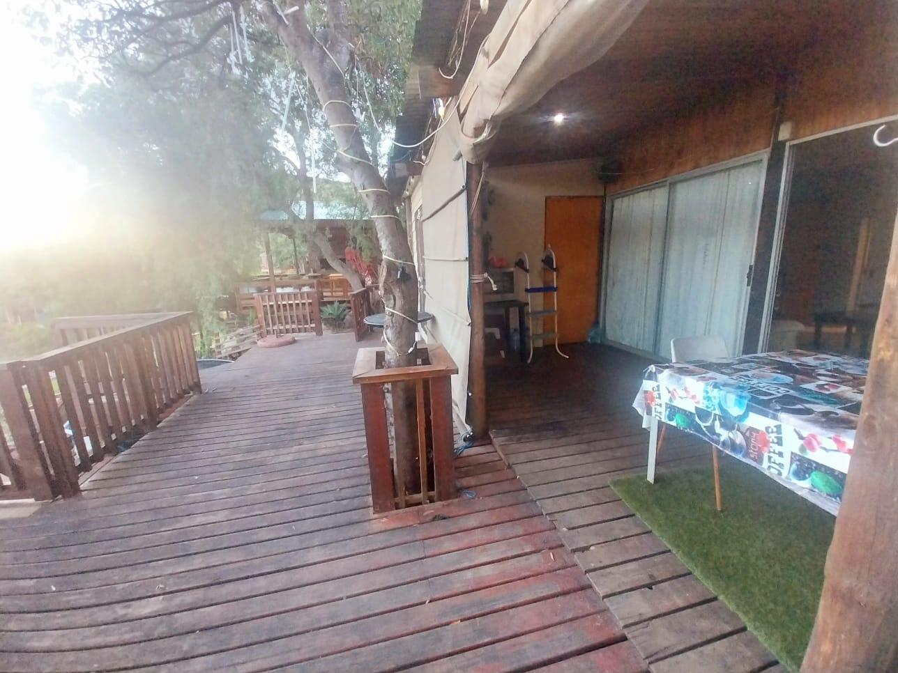 Image 4 of 6