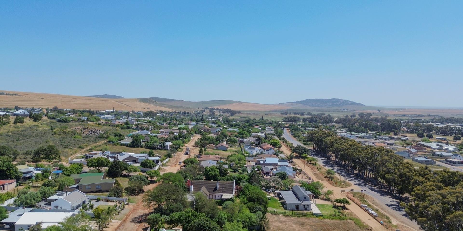 Image 4 of 6