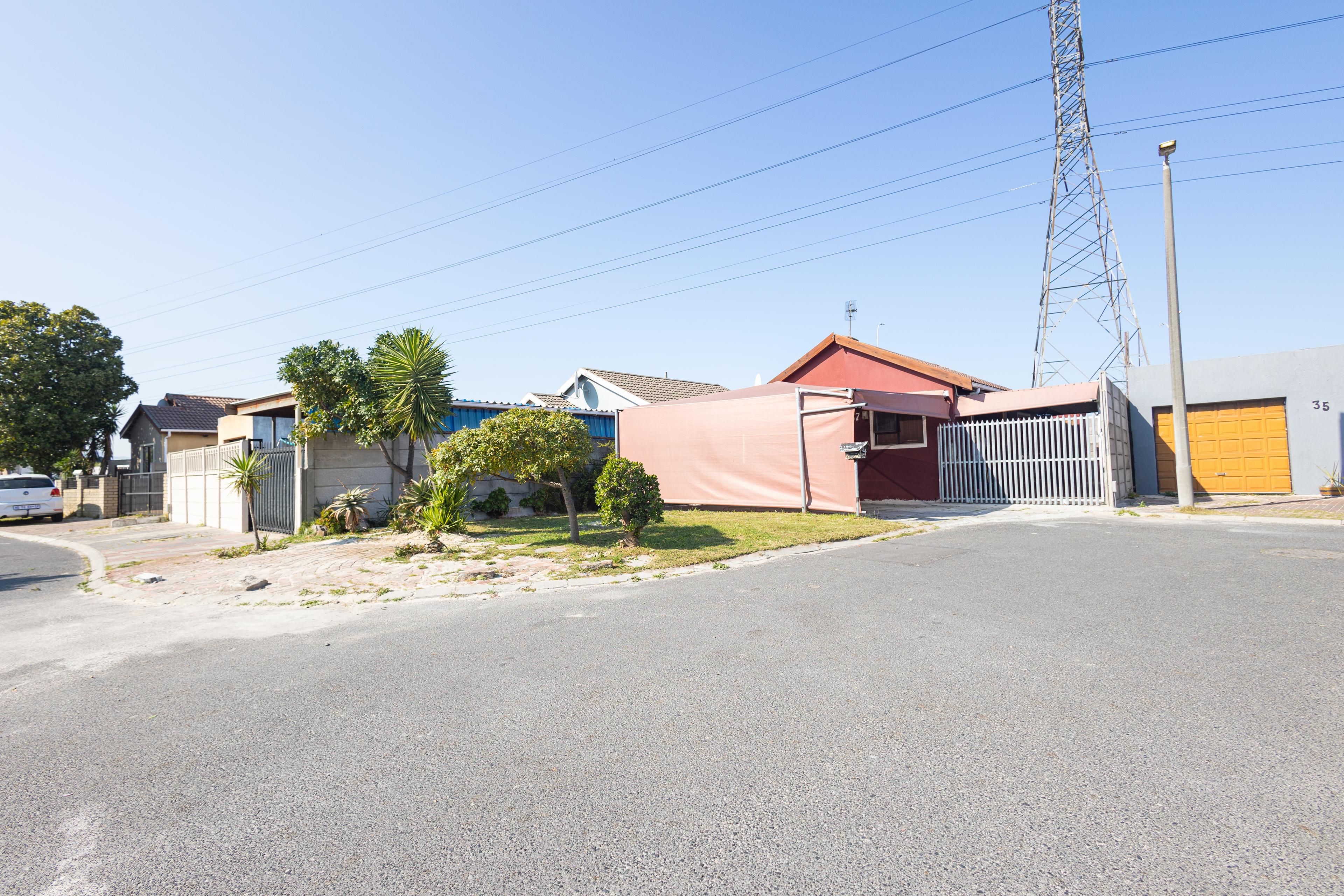 Image 1 of 6