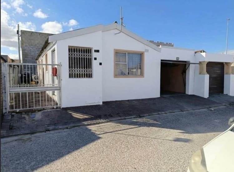 Main property image