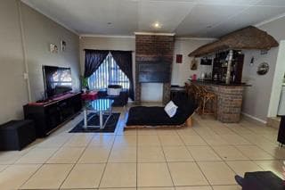 Image 5 of 6
