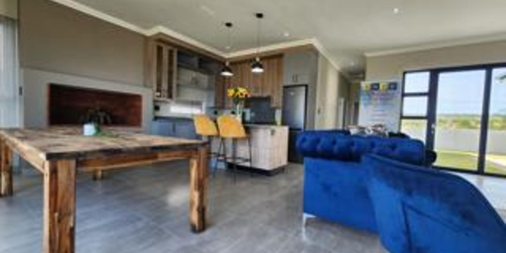Image 5 of 6