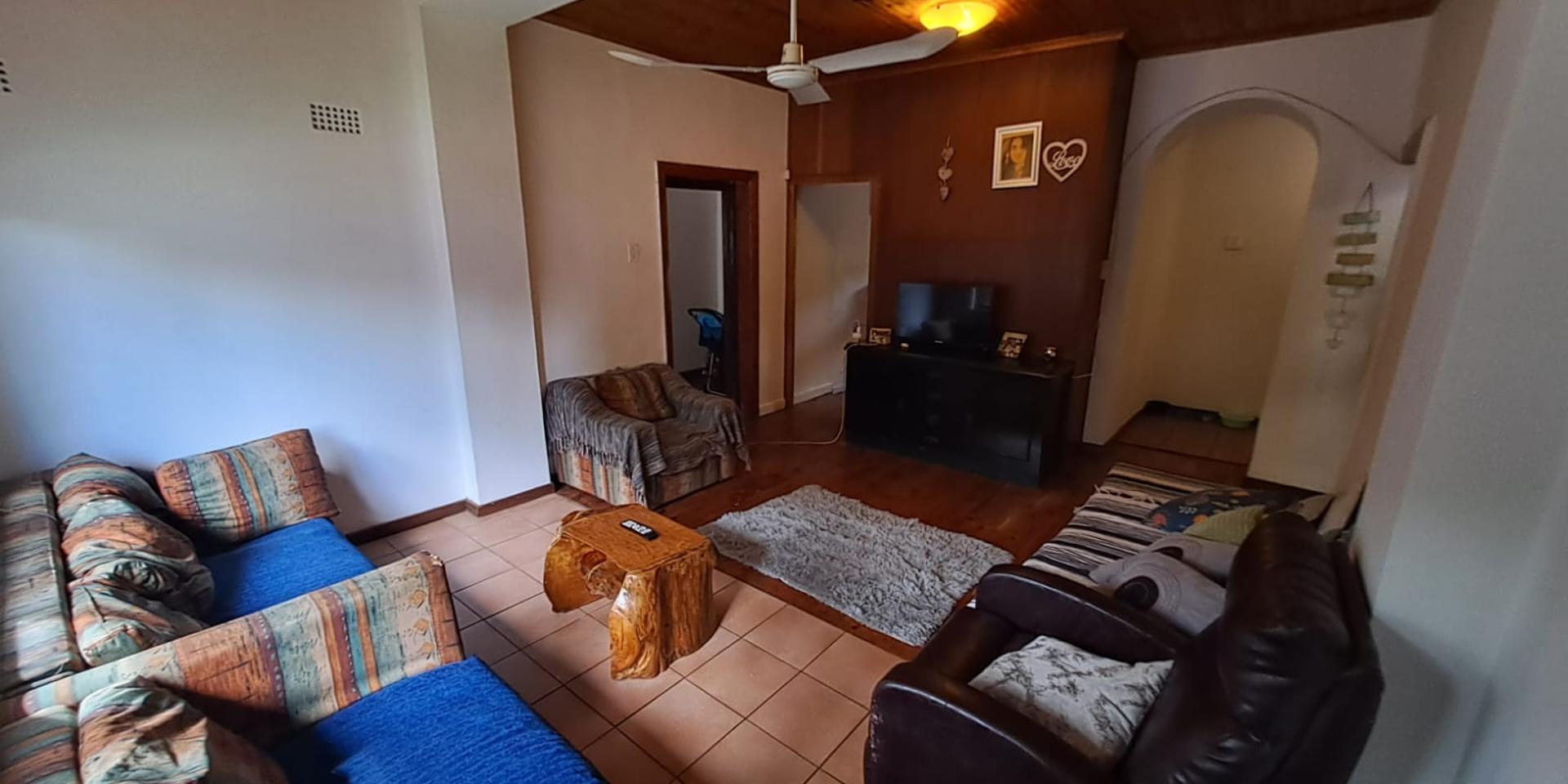 Image 2 of 6