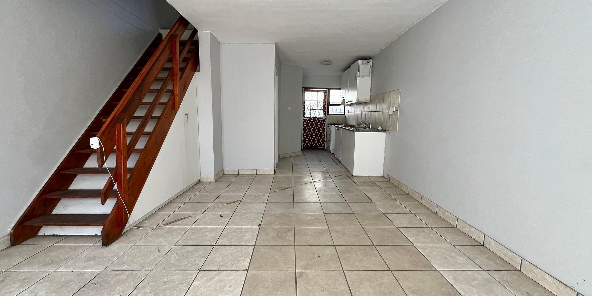 Image 2 of 6