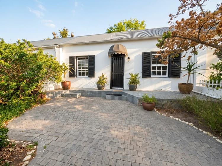 Main property image