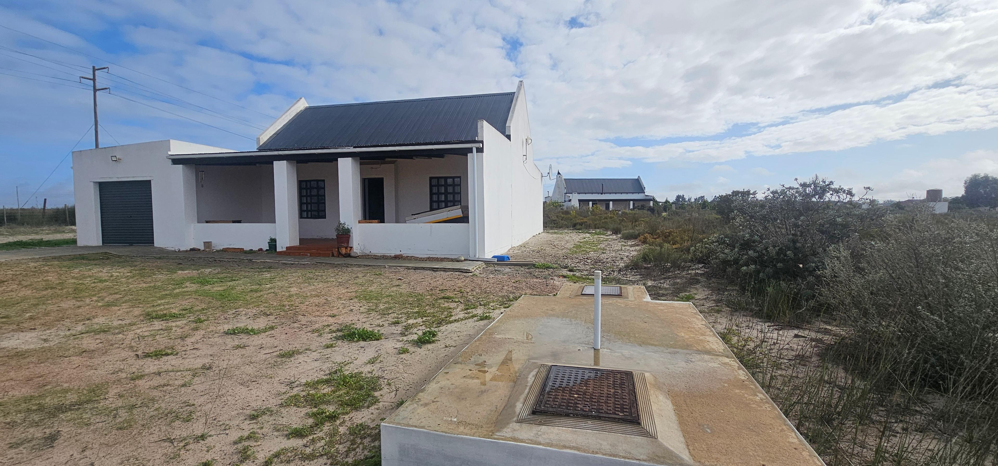 Image 4 of 6