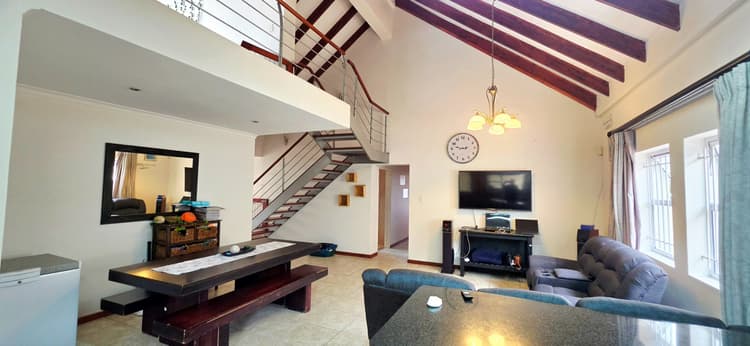 Main property image