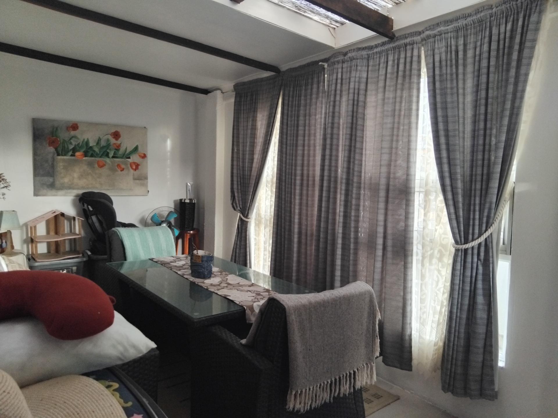 Image 3 of 6