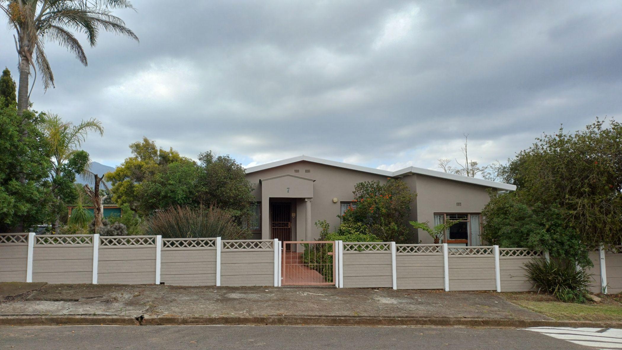 Image 1 of 6