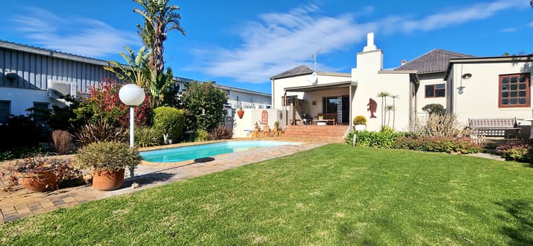 Main property image