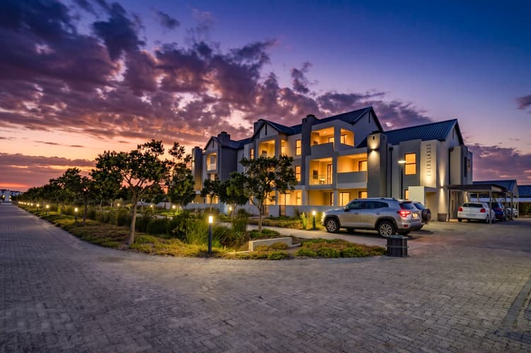 Main property image