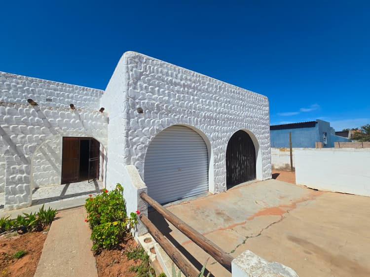 Main property image