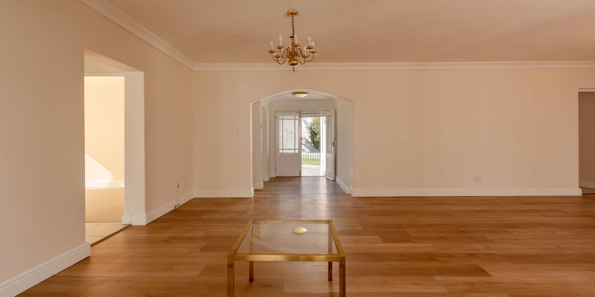 Image 5 of 6