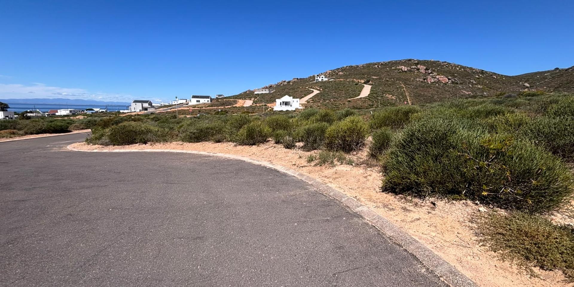 Image 4 of 6