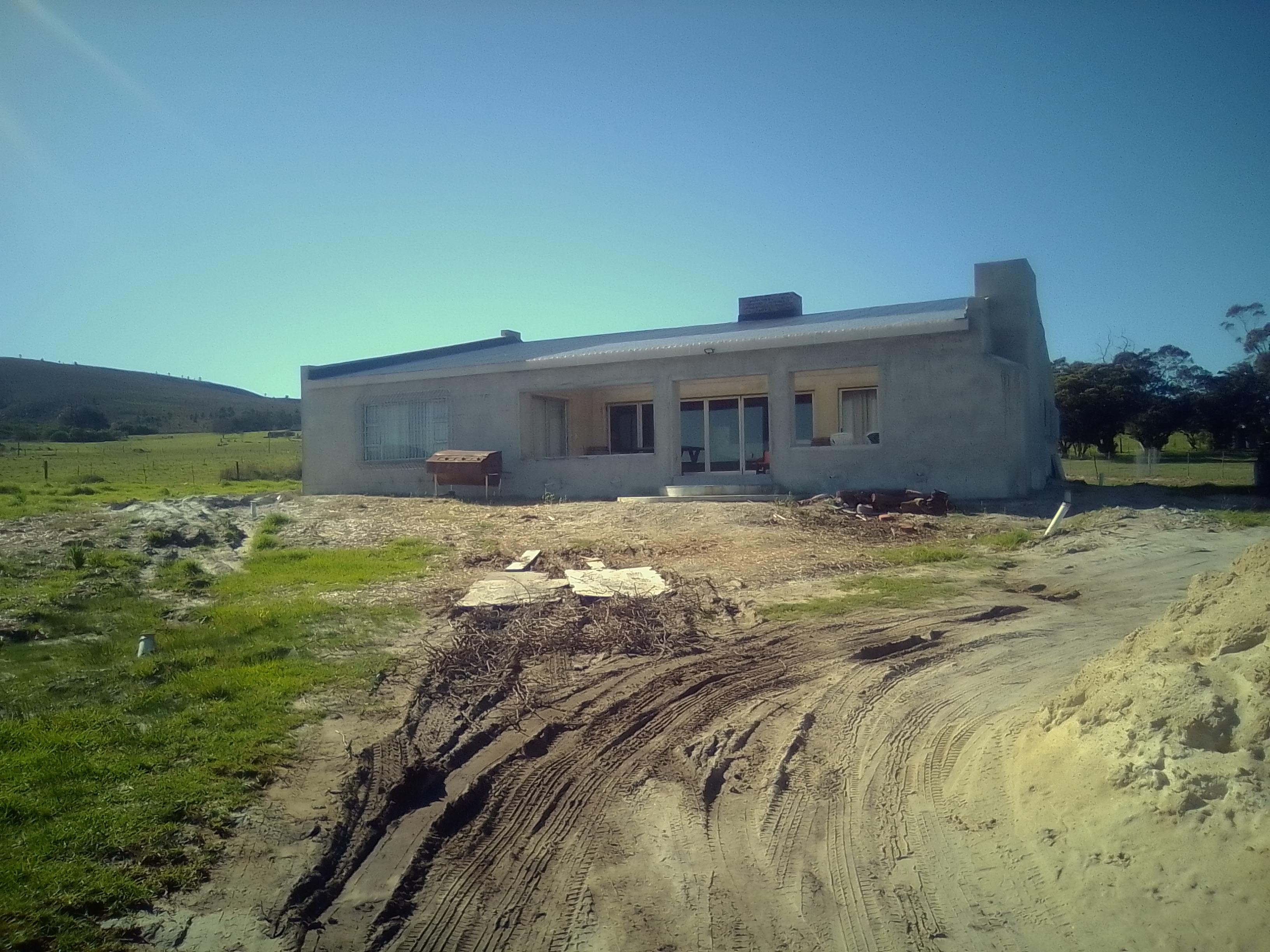 Image 2 of 6