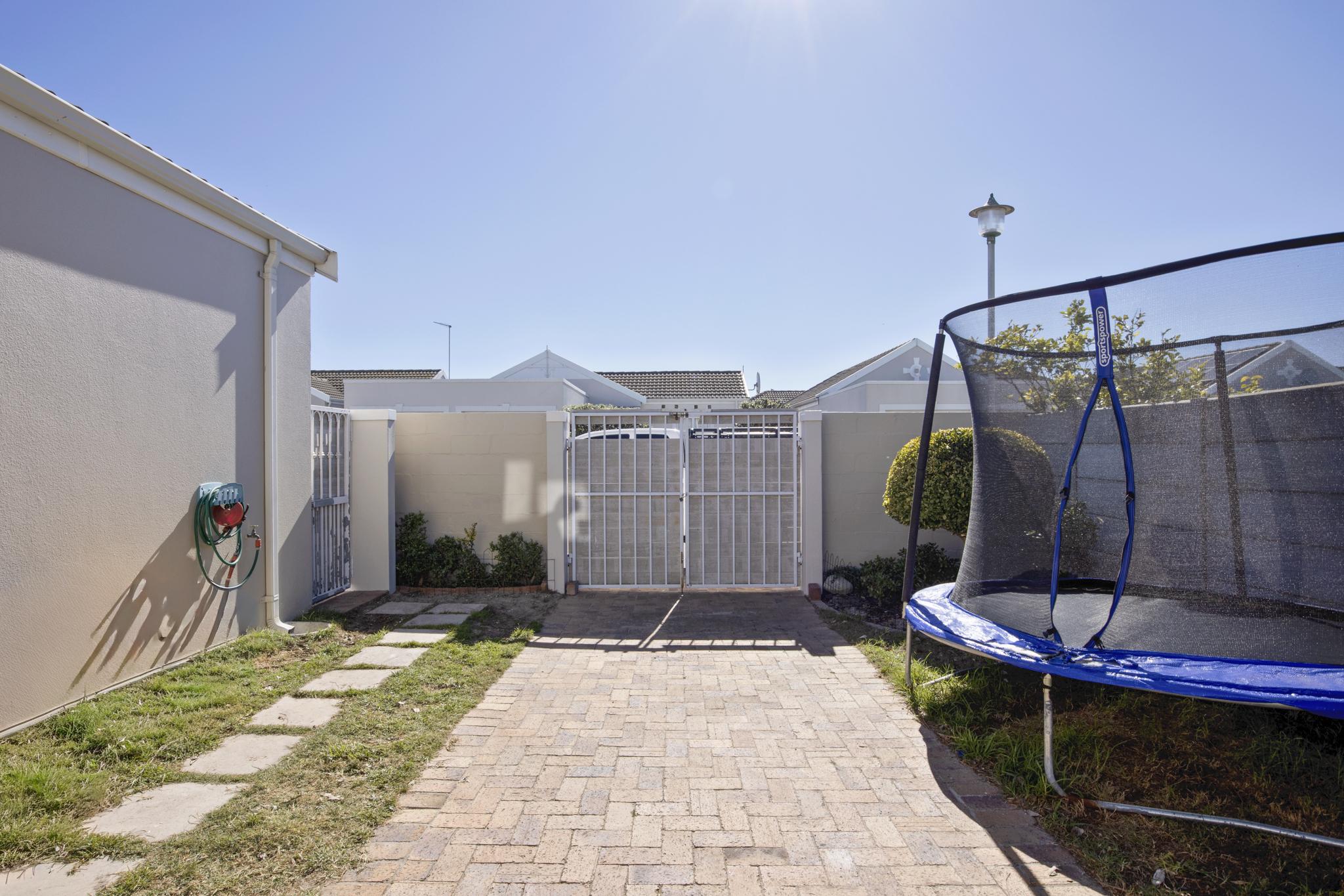 Image 19