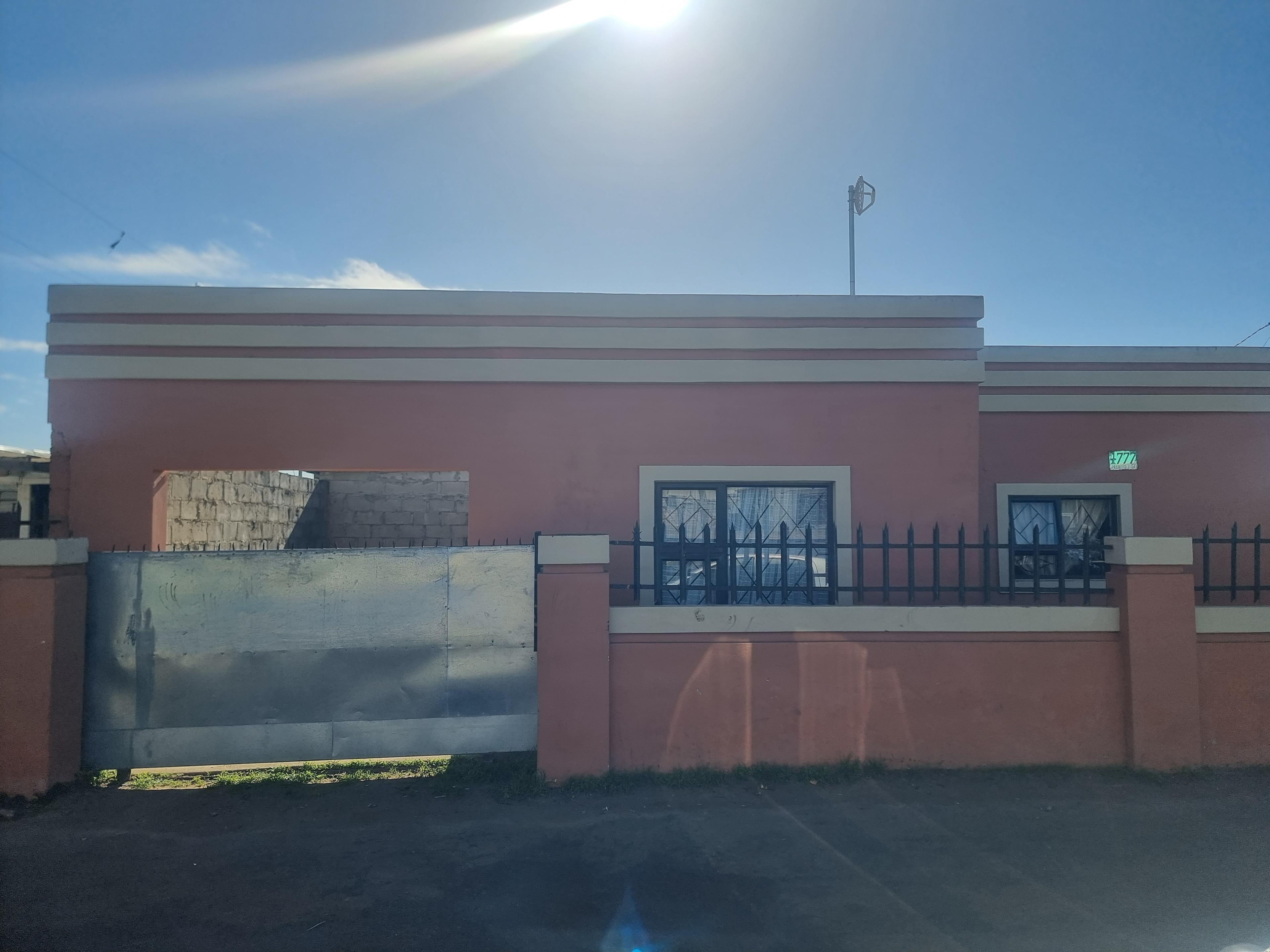 Image 2 of 6