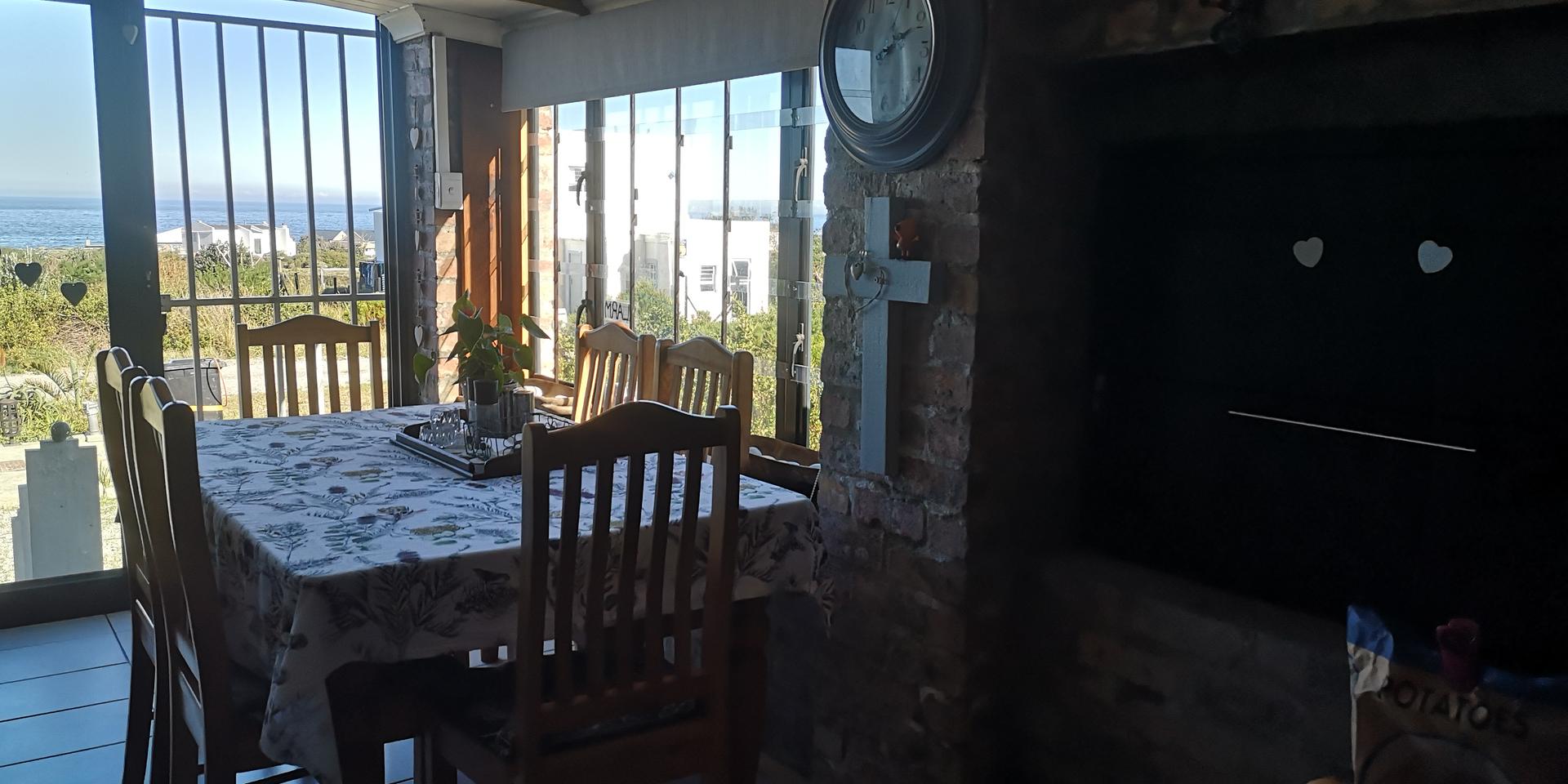 Image 5 of 6