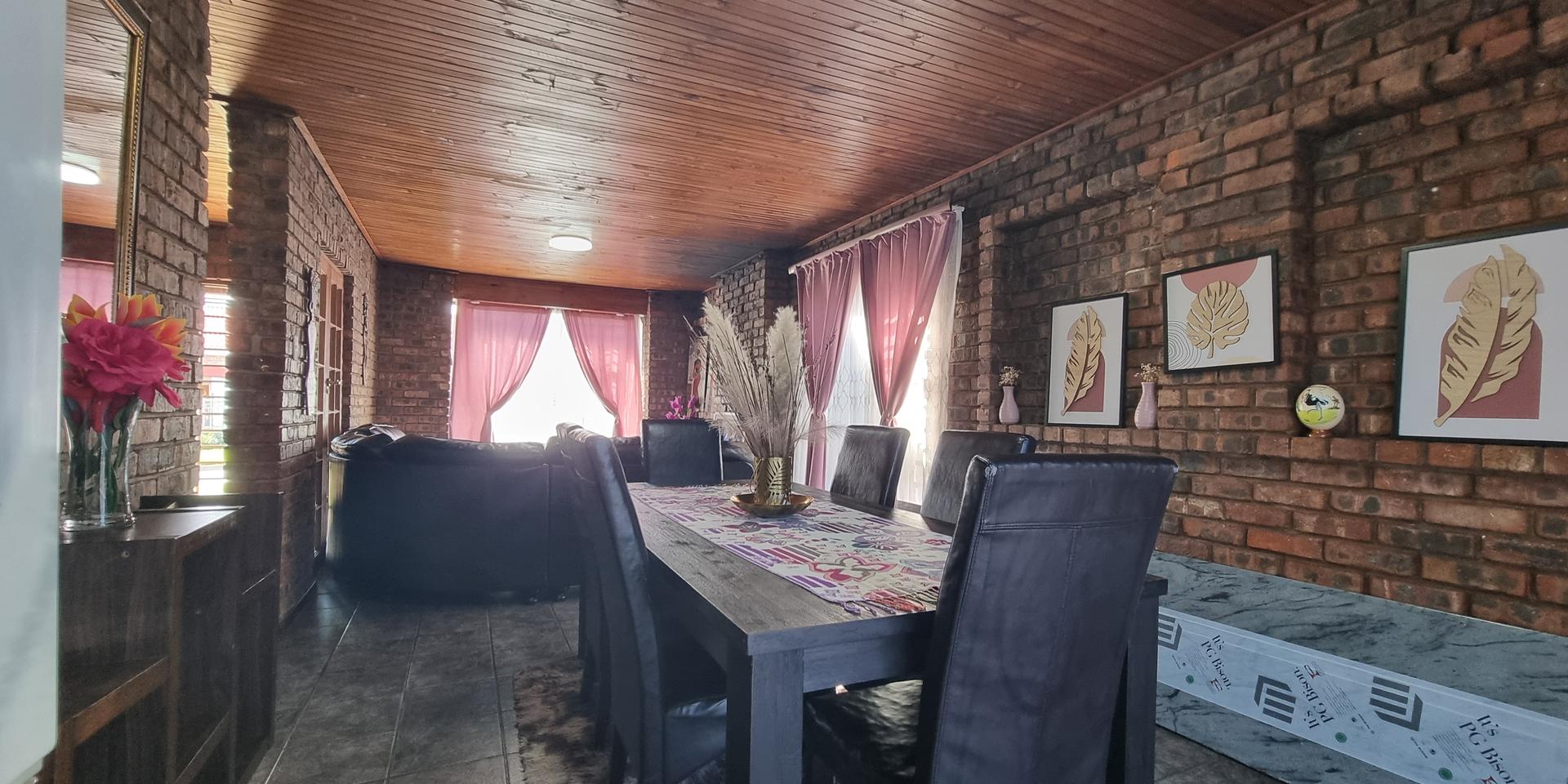 Image 5 of 6