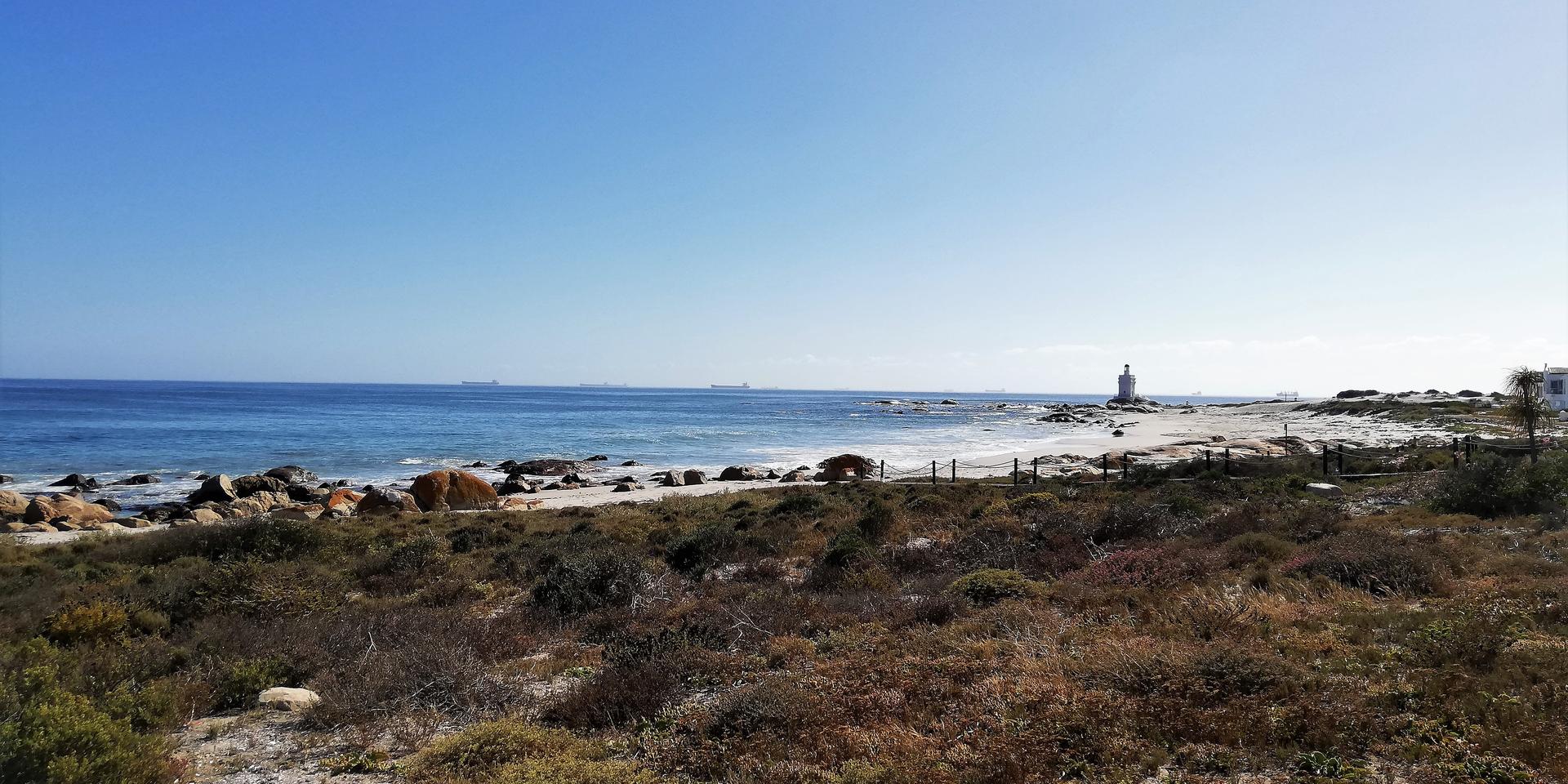 Image 1 of 6