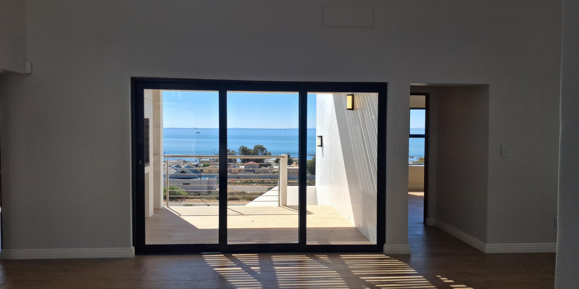 Image 5 of 6