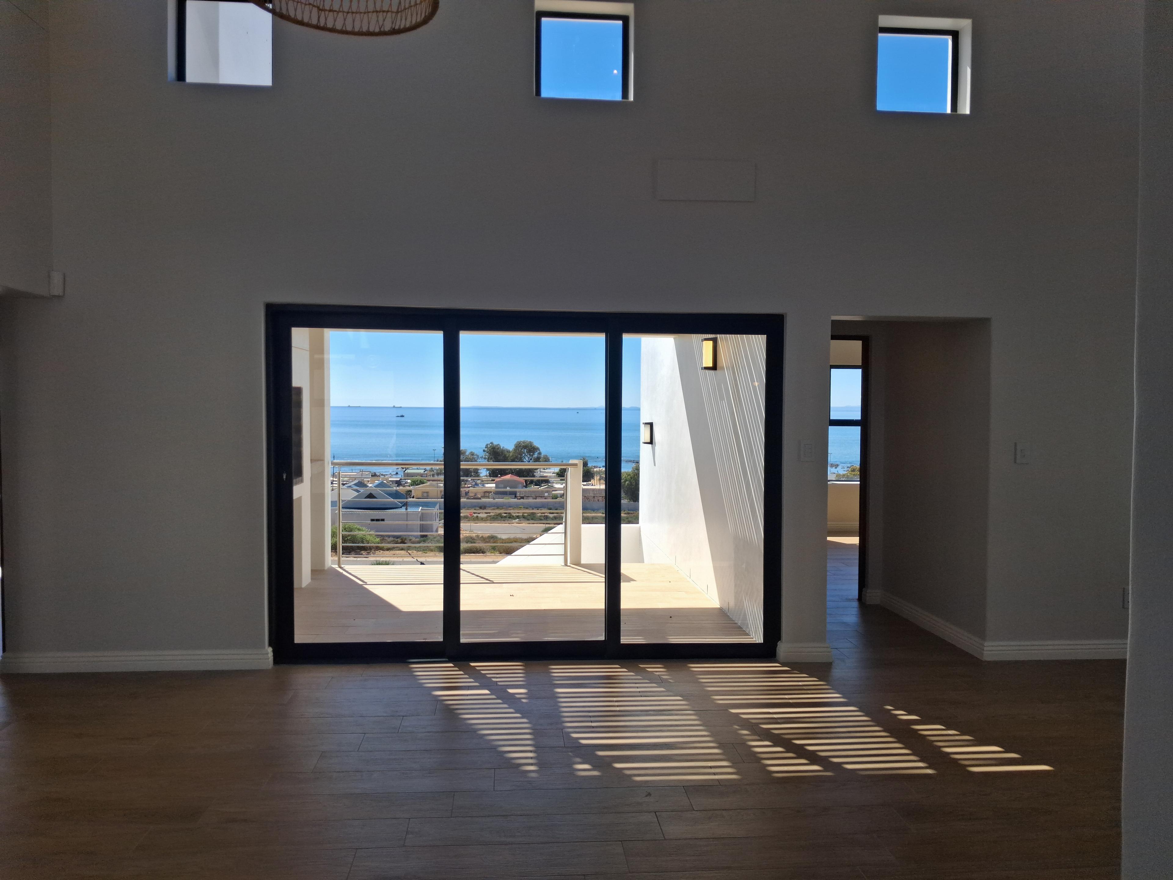 Image 5 of 6