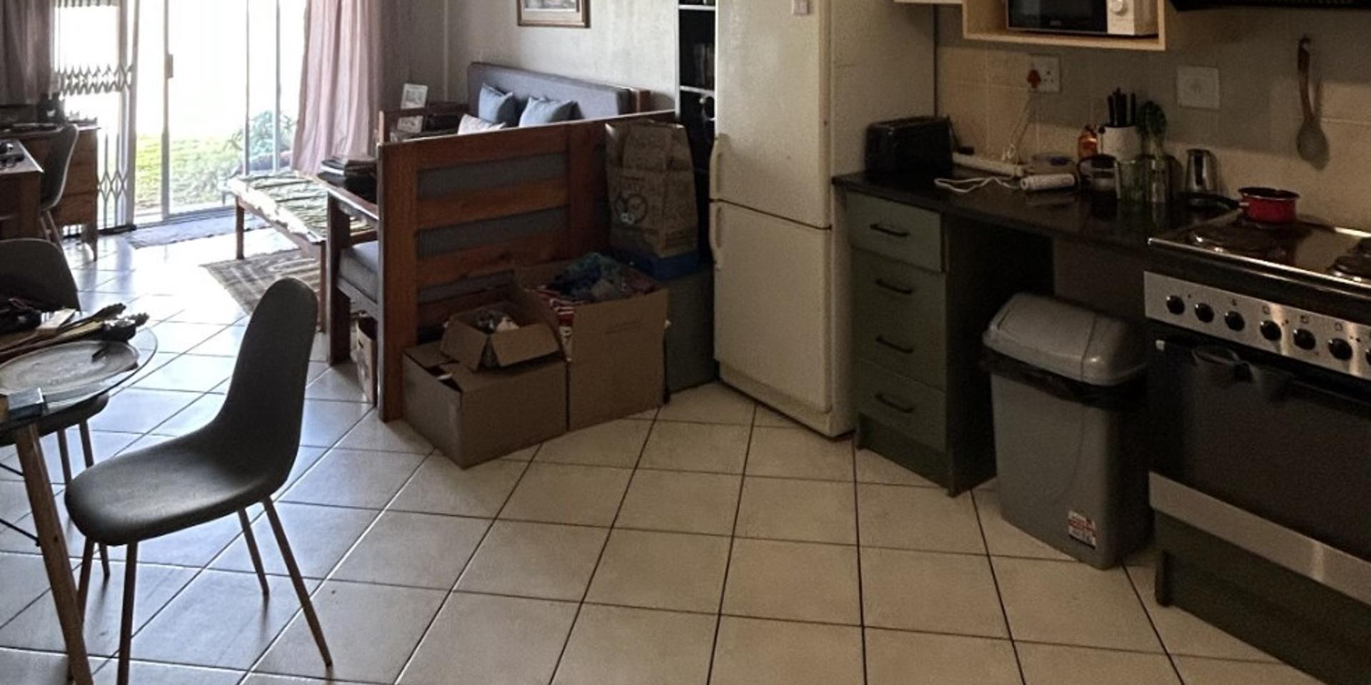Image 3 of 6