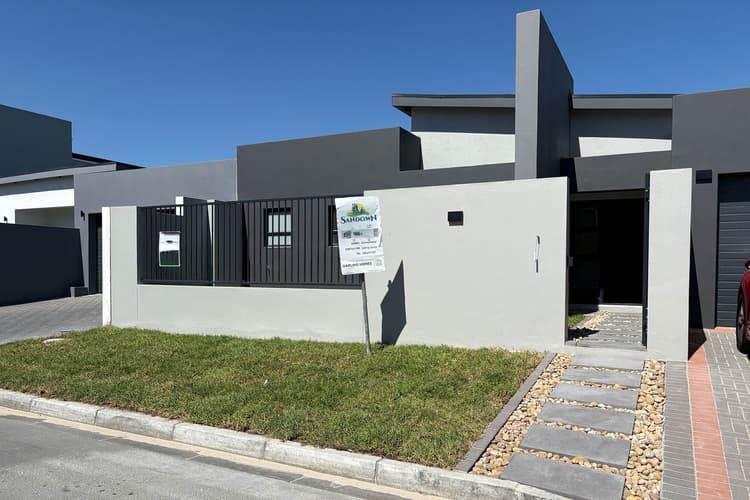 Main property image